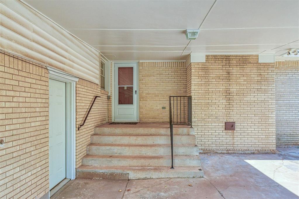220 W Glenhaven Drive Property Photo 36