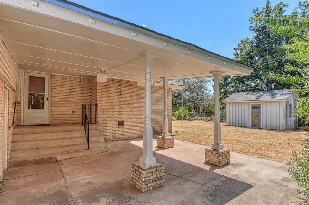 220 W Glenhaven Drive Property Photo 37