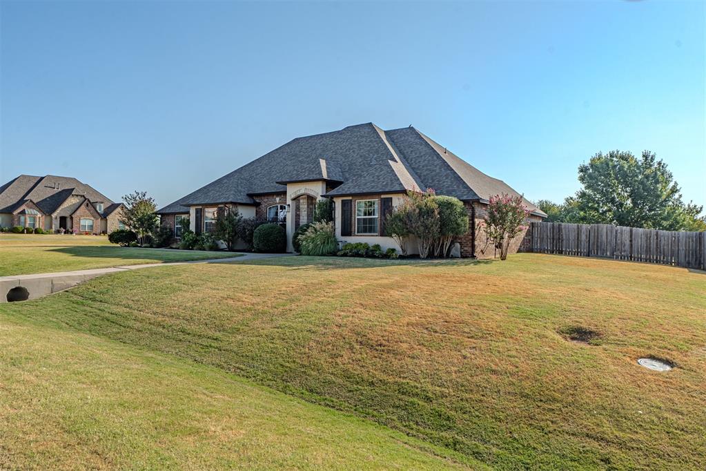 10600 Malaga Way Property Photo 14