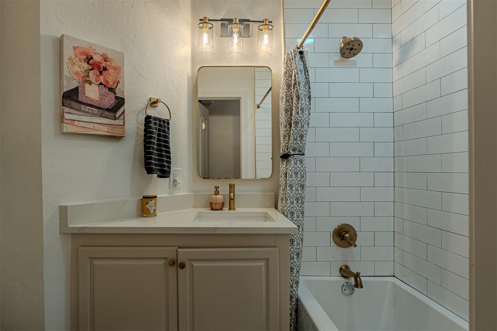 10600 Malaga Way Property Photo 32