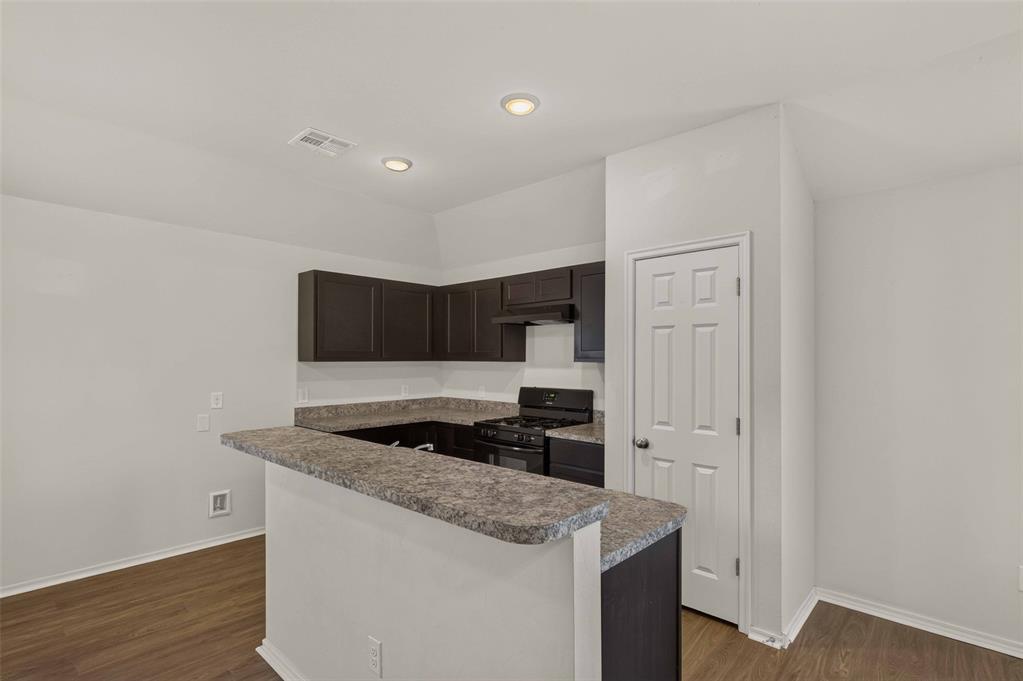 11009 Nw 99th Street Property Photo 11