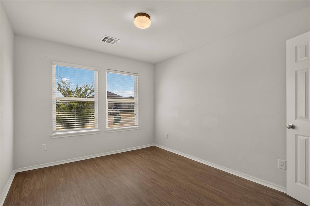 11009 Nw 99th Street Property Photo 22