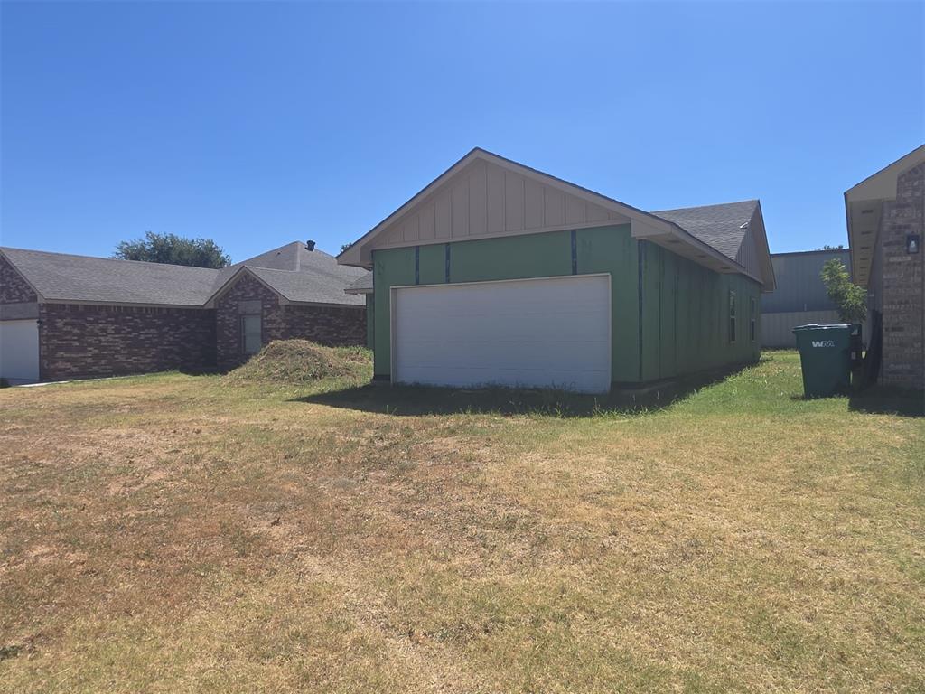 8506 Ne 34th Place Property Photo 5