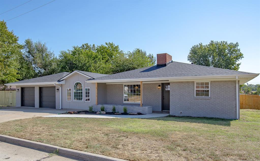 1800 N Oaklawn Avenue Property Photo 1