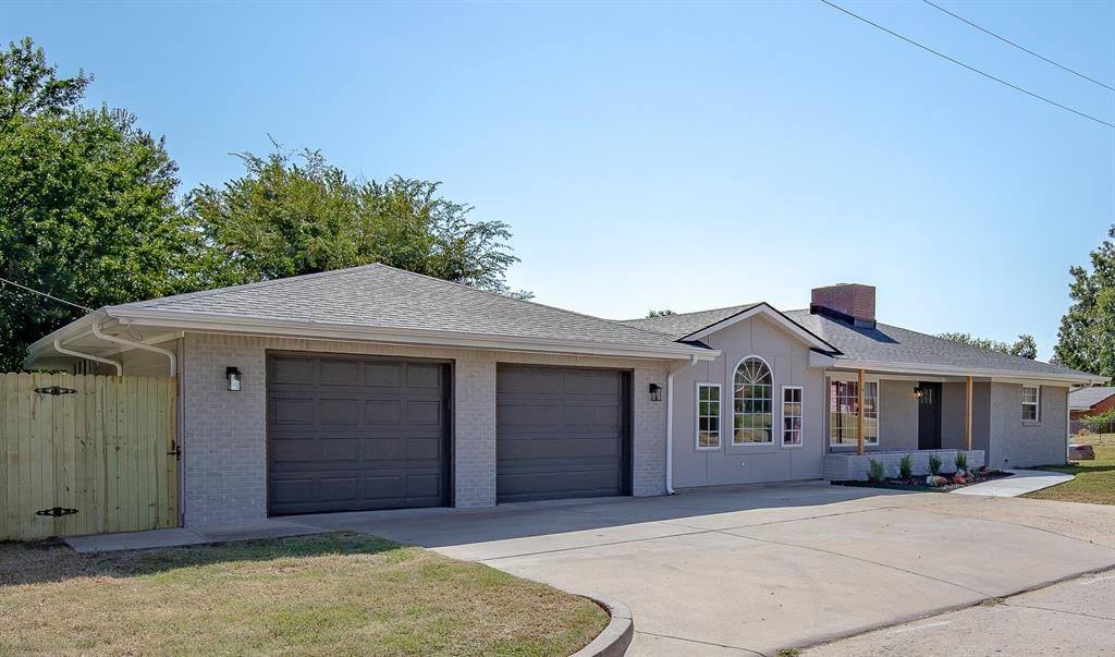 1800 N Oaklawn Avenue Property Photo 2