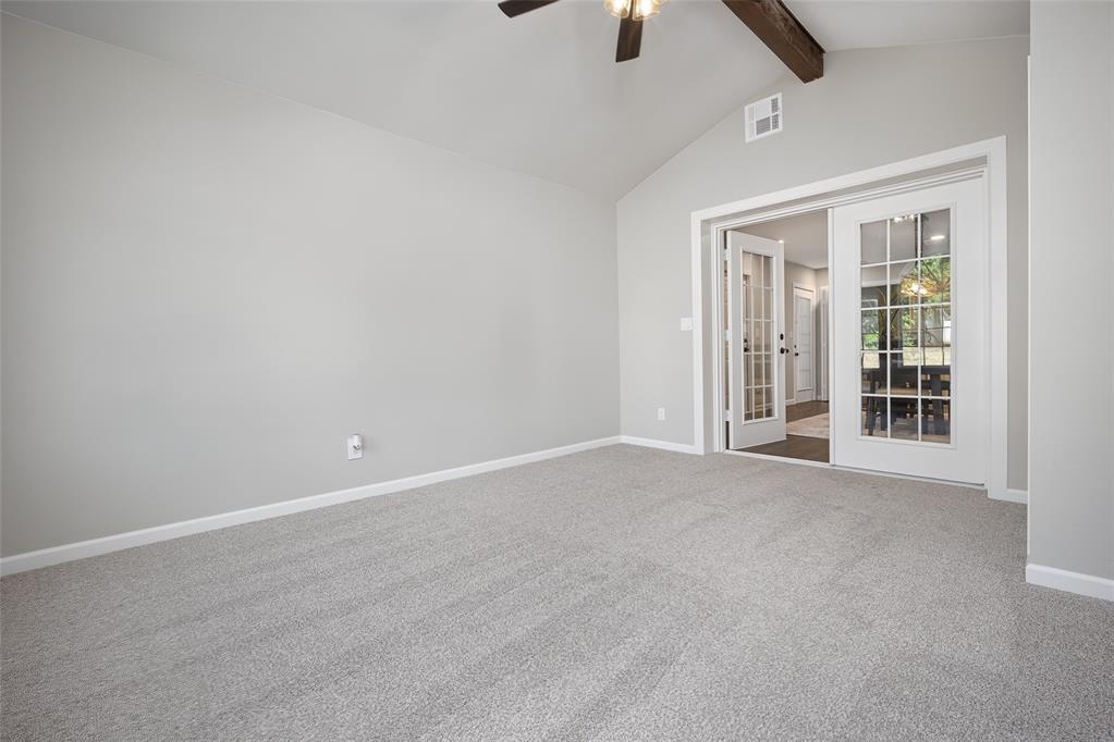 1800 N Oaklawn Avenue Property Photo 12
