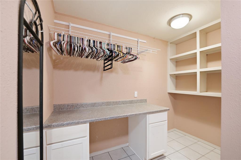 2716 N Eagle Lane Property Photo 32