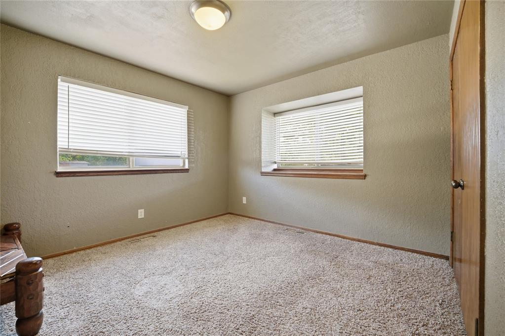 2716 N Eagle Lane Property Photo 34