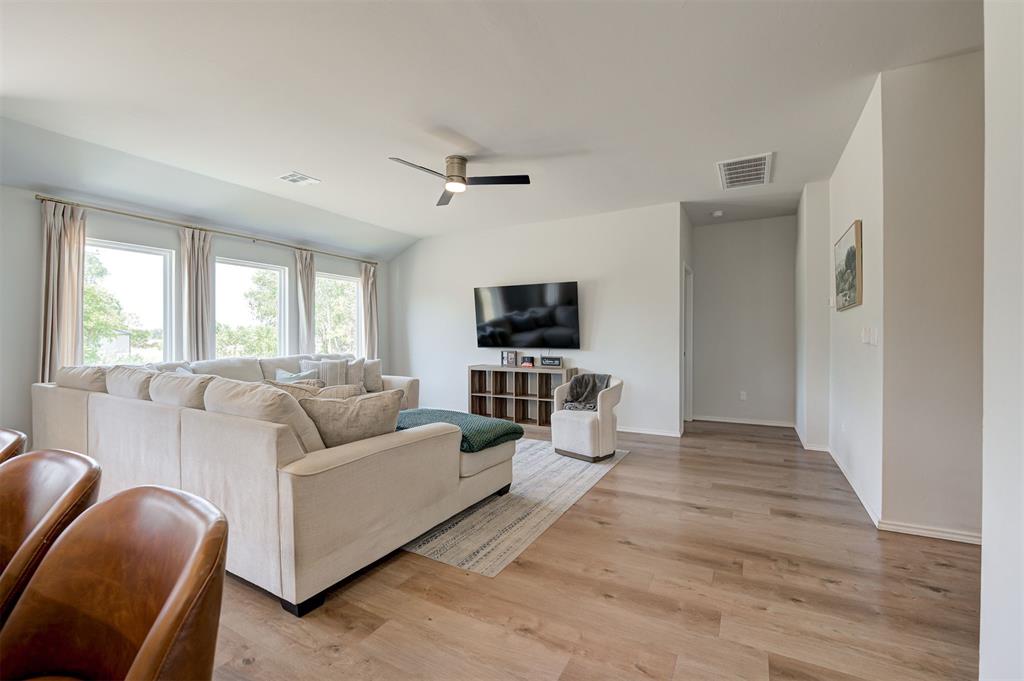 43281 Prairie Ranch Road Property Photo 6
