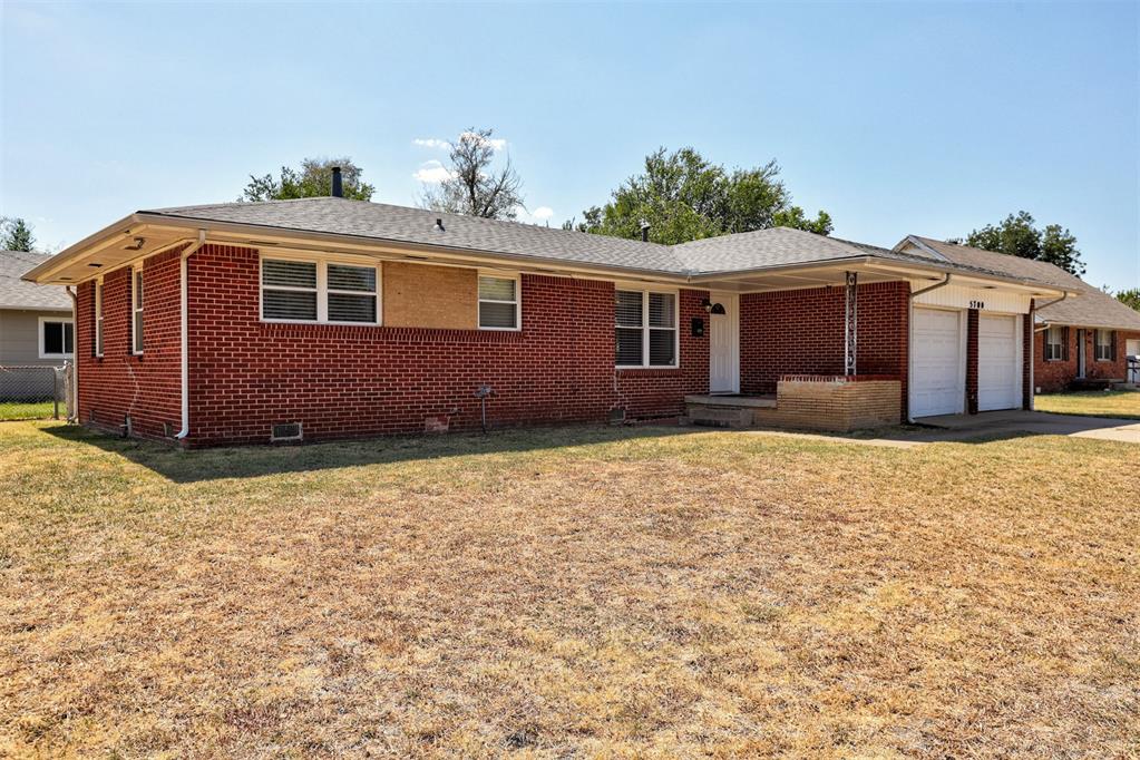 5700 Nw 47th Street Property Photo 2