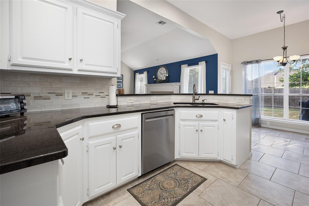 2917 Glasgow Drive Property Photo 12