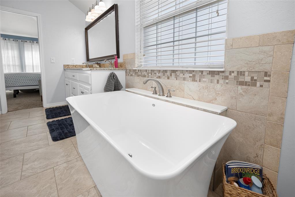 2917 Glasgow Drive Property Photo 25