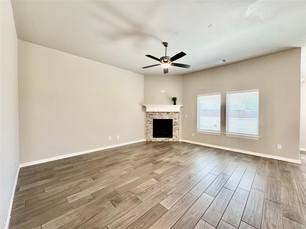 8909 Poppey Place Property Photo 8