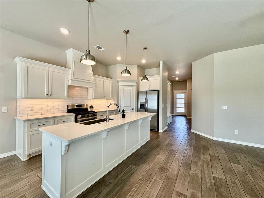8909 Poppey Place Property Photo 18