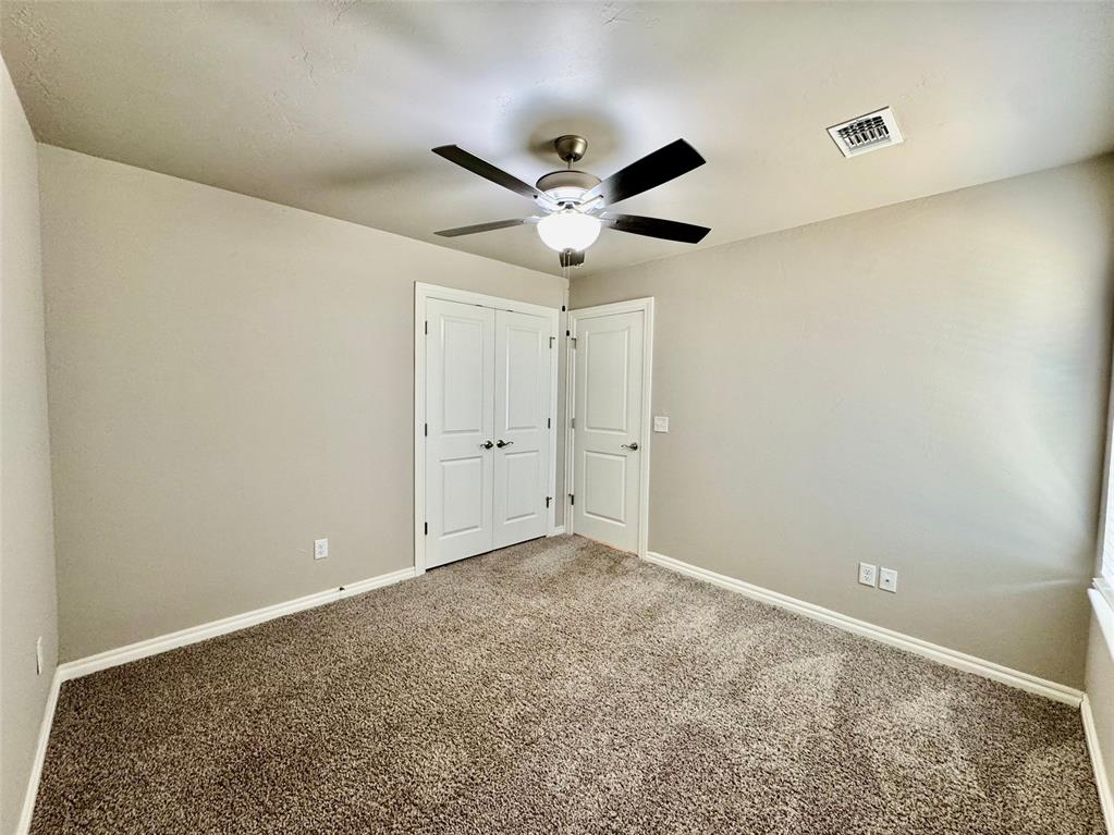 8909 Poppey Place Property Photo 32