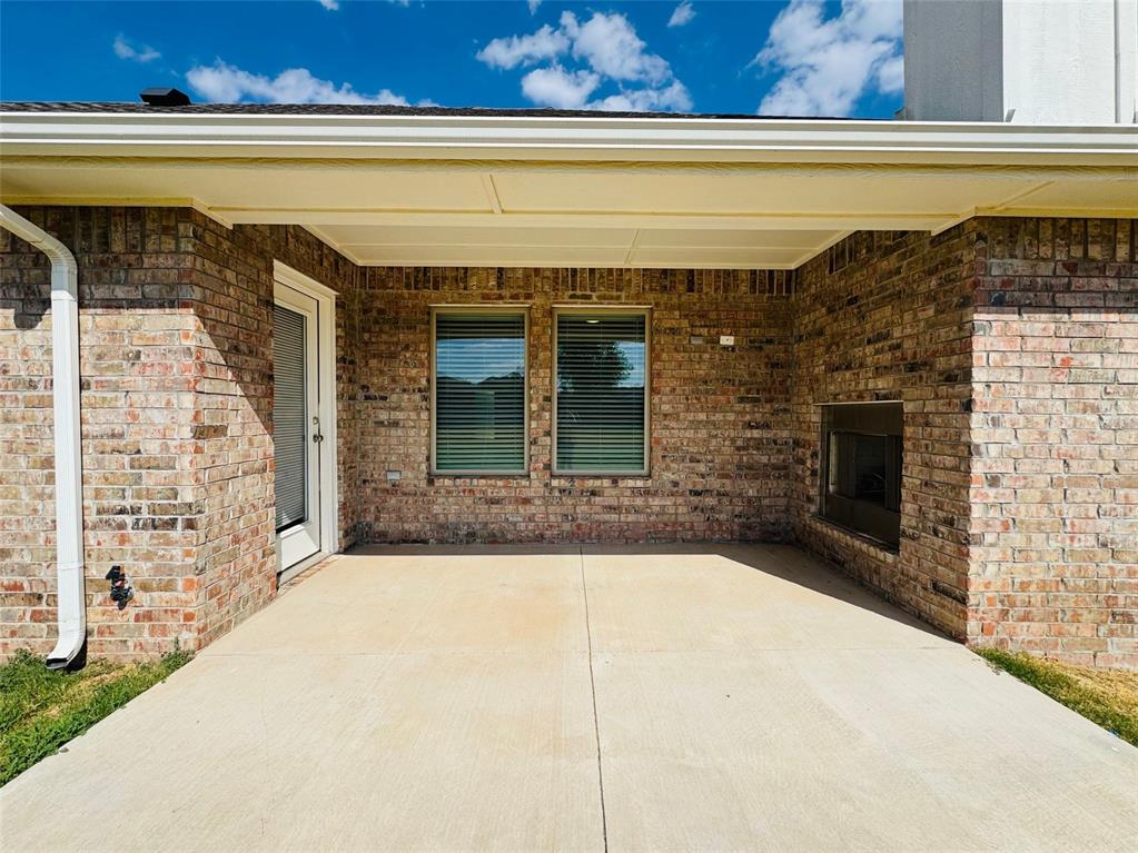 8909 Poppey Place Property Photo 39