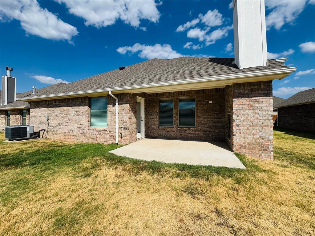 8909 Poppey Place Property Photo 42