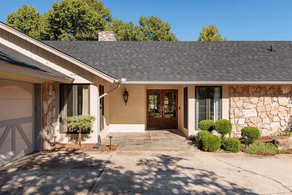 11028 Maple Grove Property Photo 1