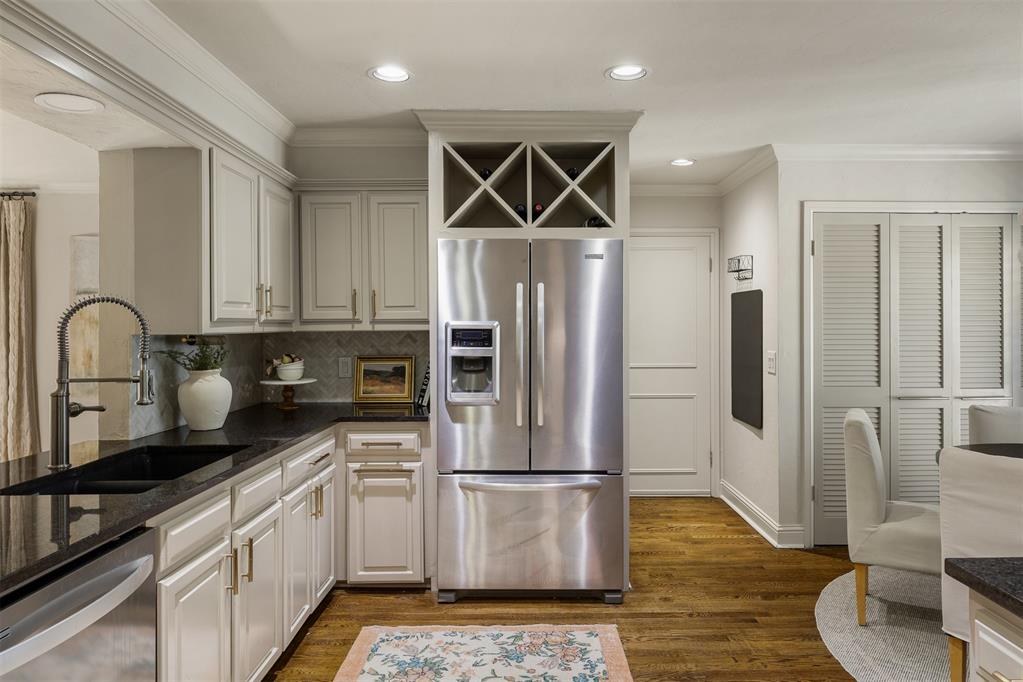 11028 Maple Grove Property Photo 12