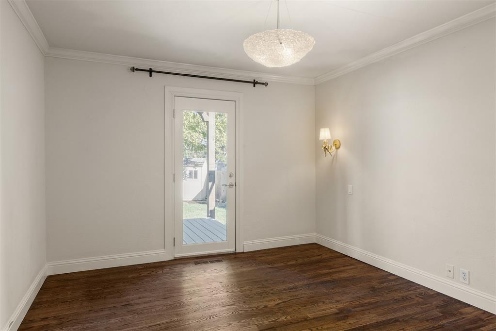 11028 Maple Grove Property Photo 27
