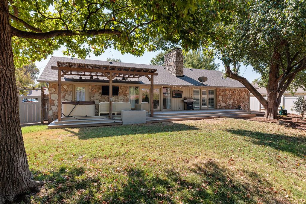 11028 Maple Grove Property Photo 41
