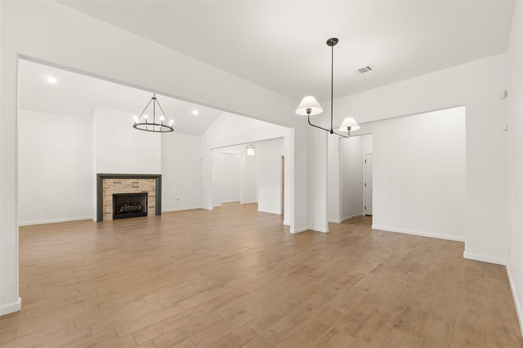 8110 Goldfinch Drive Property Photo 15