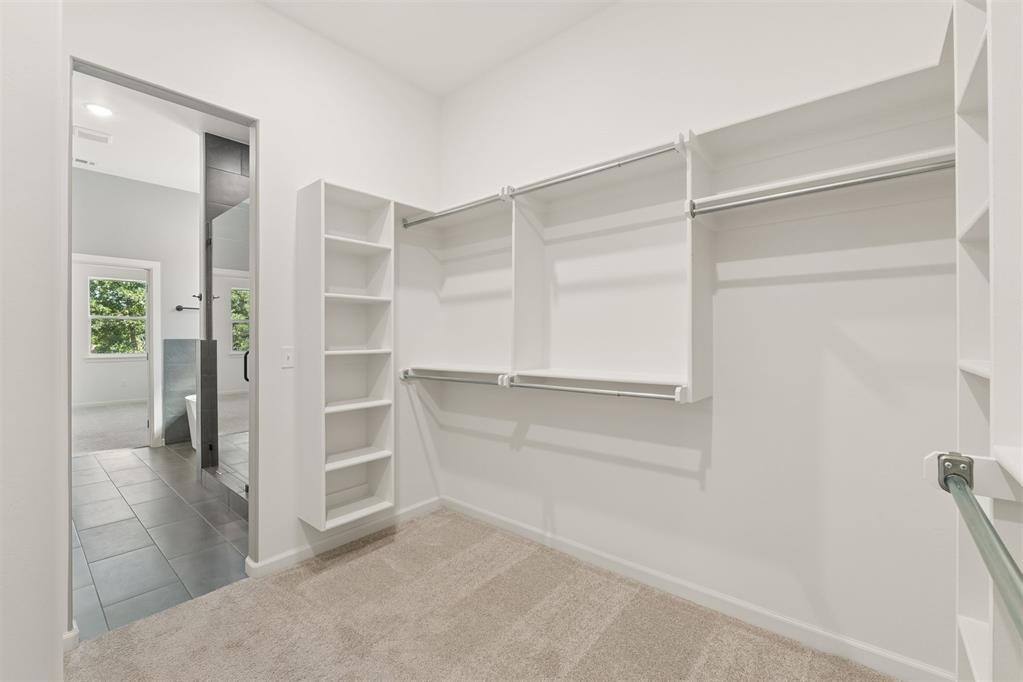 8110 Goldfinch Drive Property Photo 33