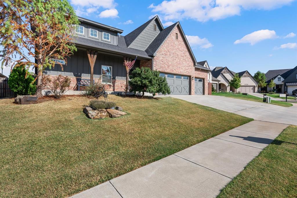2400 Amante Court Property Photo 3