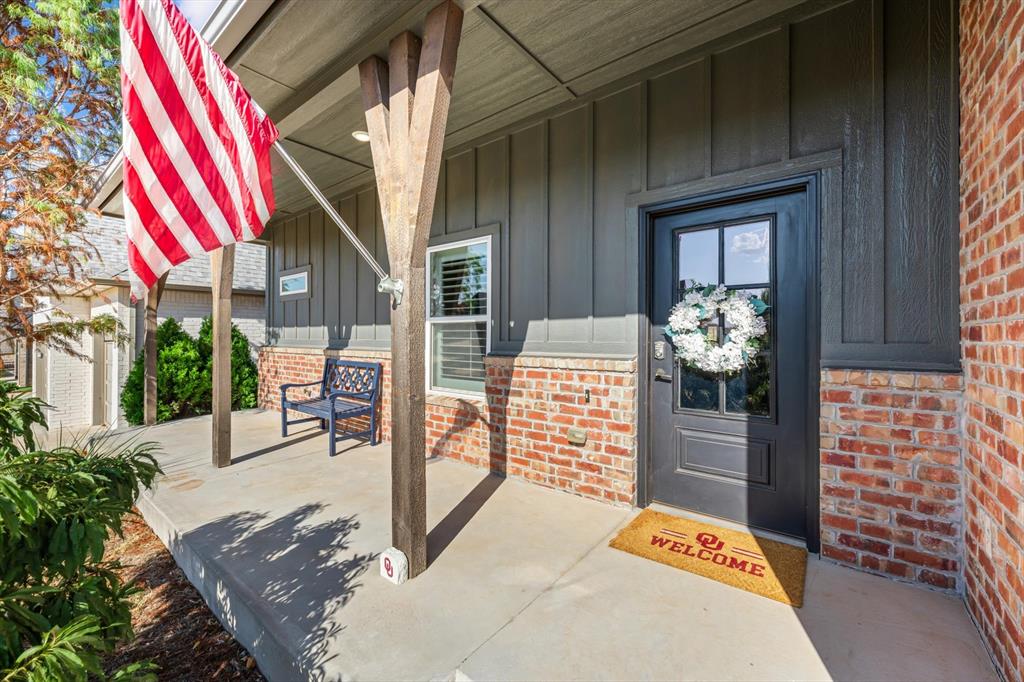 2400 Amante Court Property Photo 4