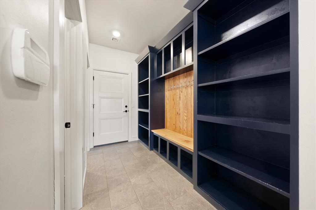 2400 Amante Court Property Photo 40