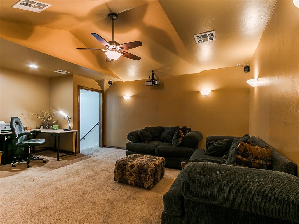 7421 High Meadows Lane Property Photo 30