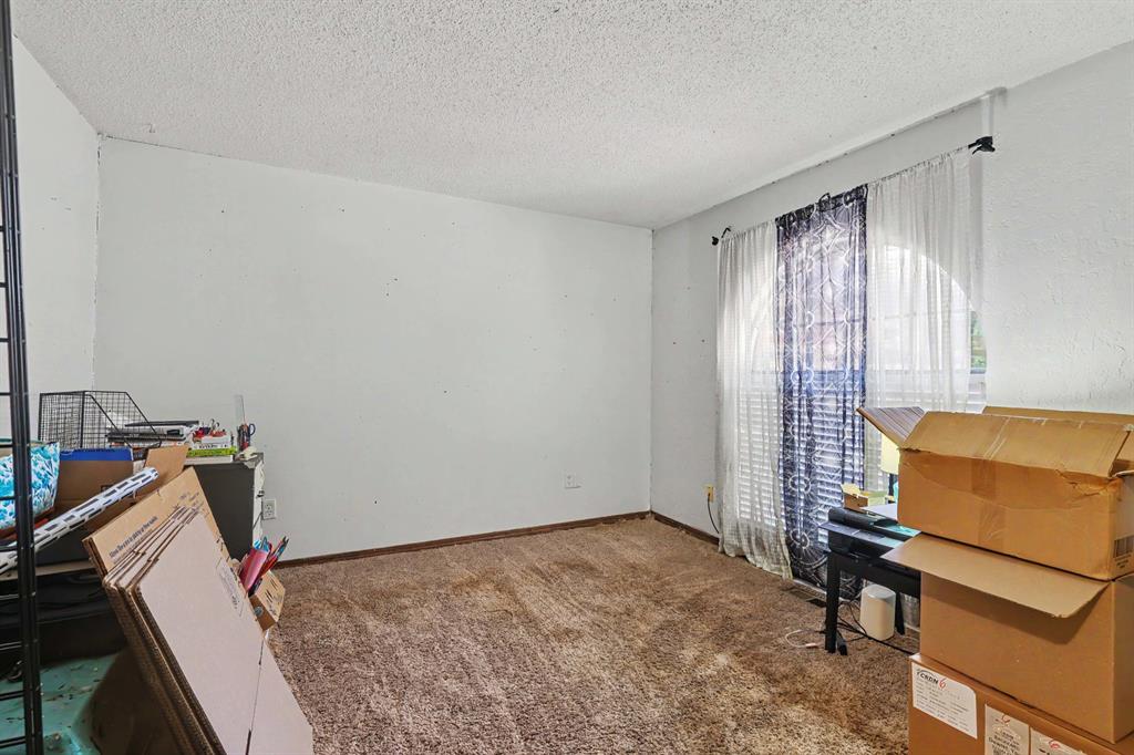 2608 Sw 91st Street Property Photo 7