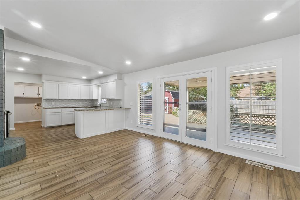 6705 Whitehall Drive Property Photo 14