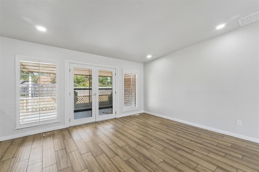 6705 Whitehall Drive Property Photo 15