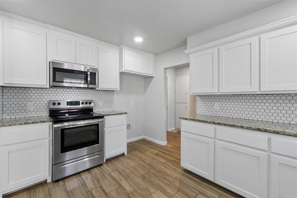 6705 Whitehall Drive Property Photo 19
