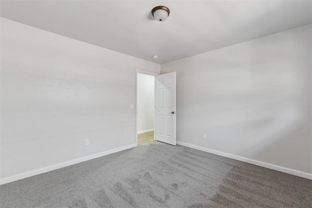 6705 Whitehall Drive Property Photo 31