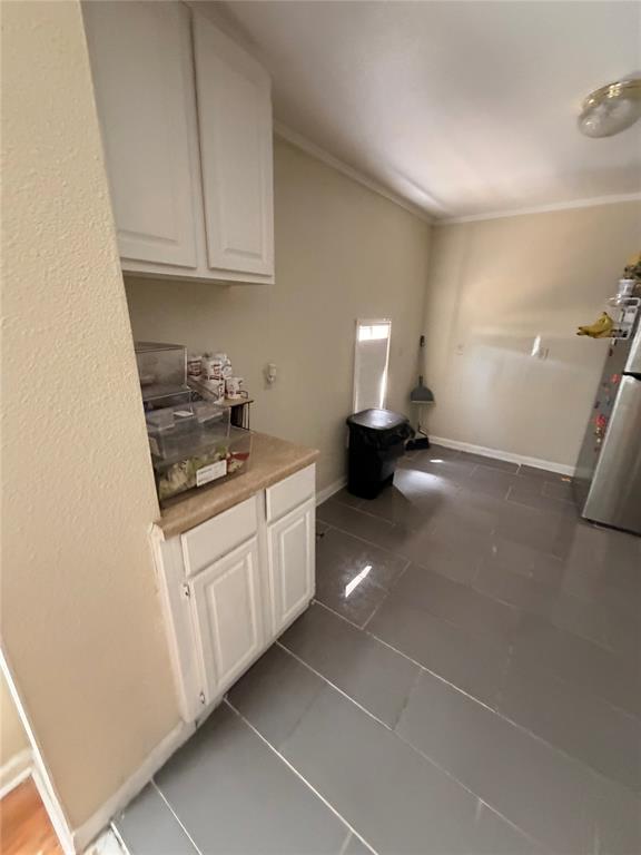 2221 Glen Ellyn Street Property Photo 4