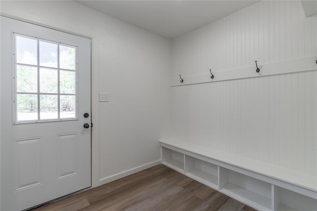 1105 N Beach Avenue Property Photo 21