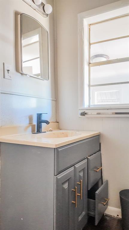 409 Fir Street Property Photo 9