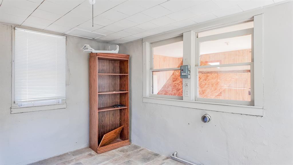 409 Fir Street Property Photo 22