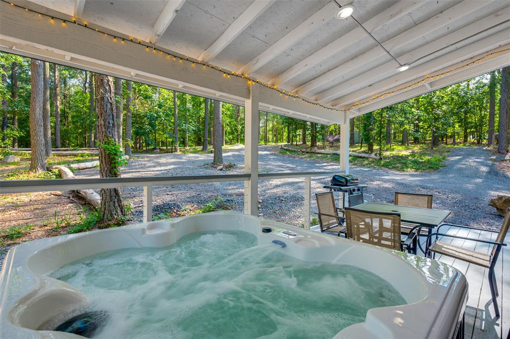 1322 Sugarberry Trail Property Photo 28