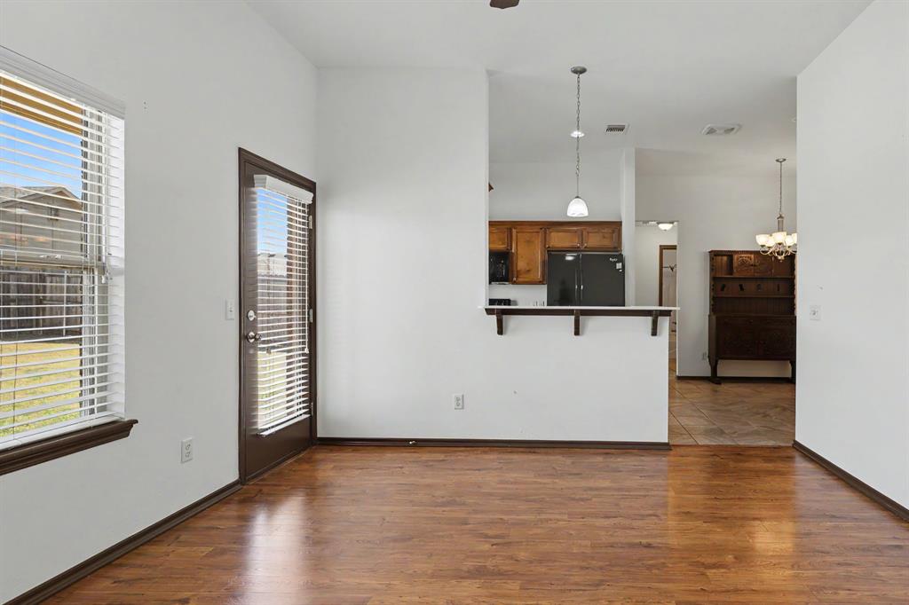 19104 Visto Drive Property Photo 13