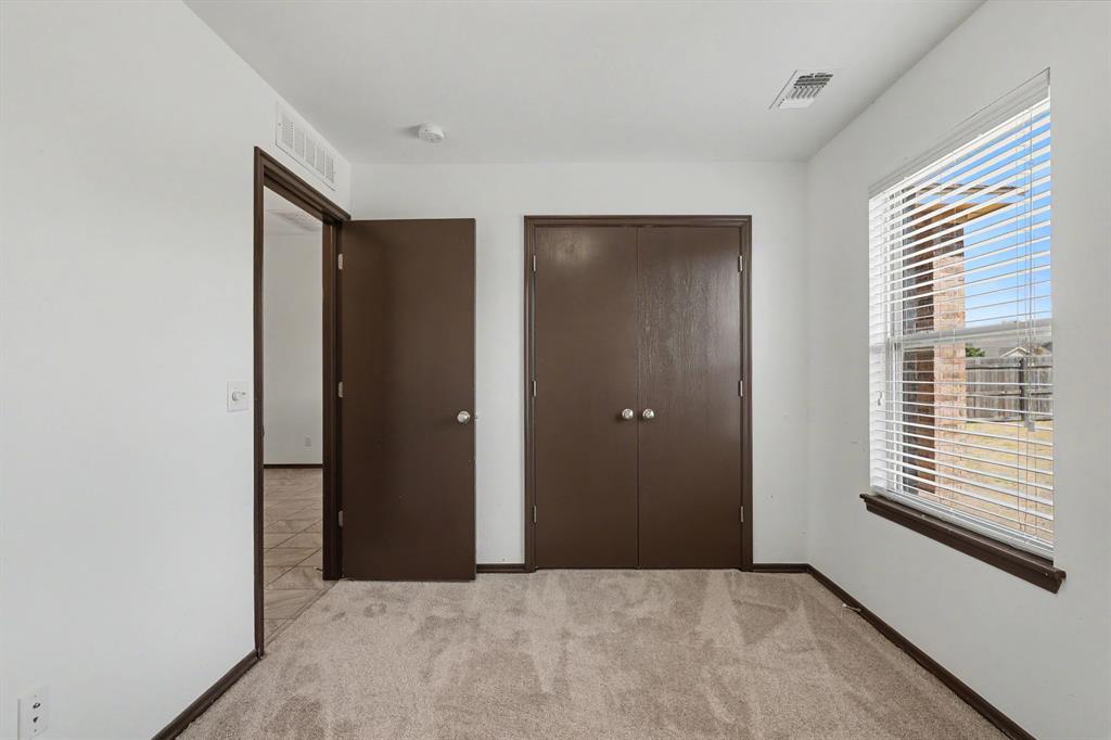 19104 Visto Drive Property Photo 21