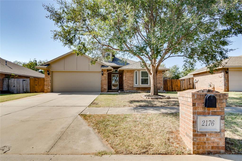 2176 Melody Drive Property Photo 4