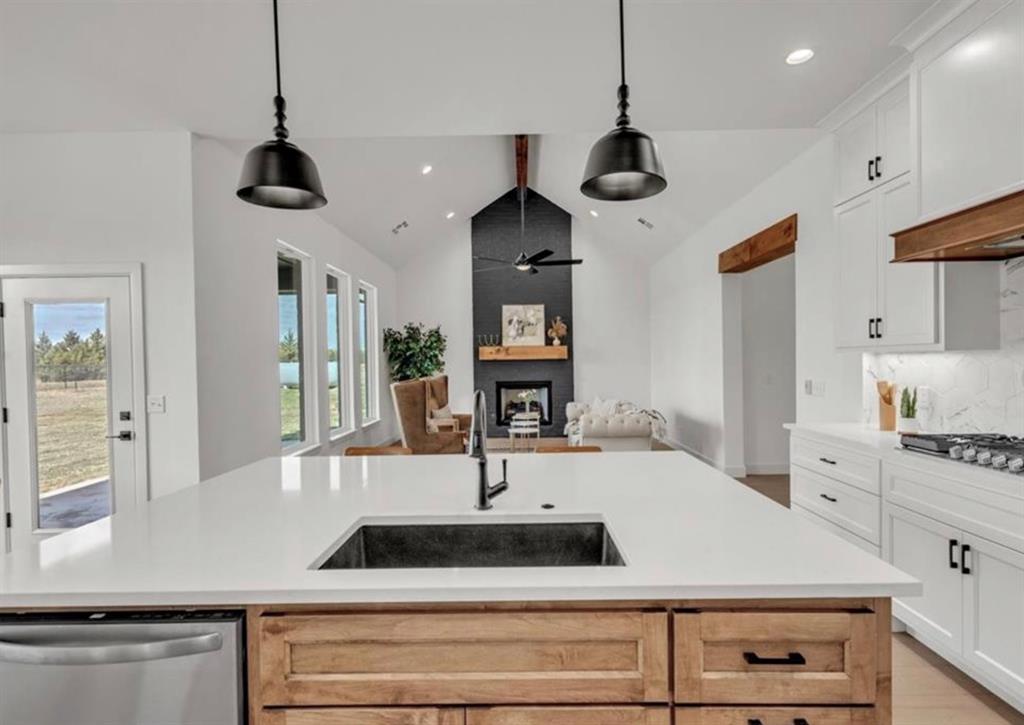 9741 Regado Court Property Photo 15