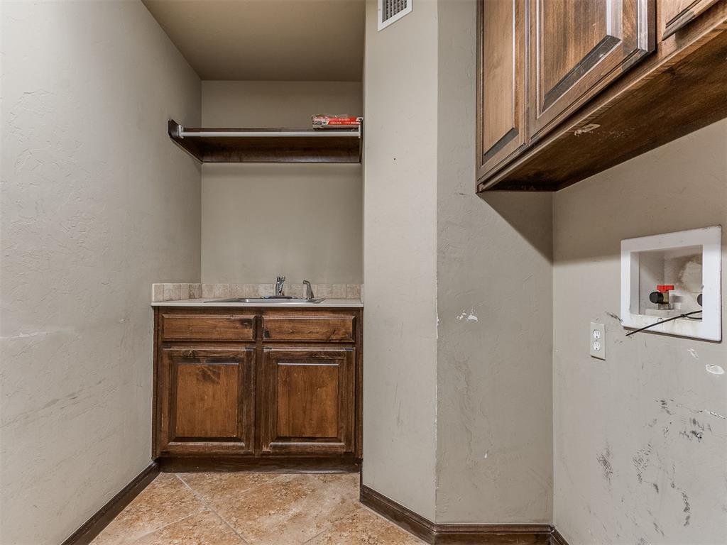 1524 Sw 132nd Street Property Photo 6