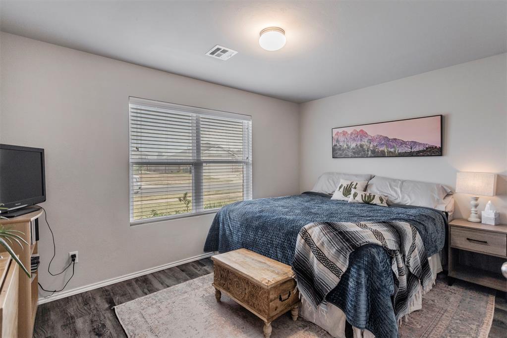 9609 High Noon Road Property Photo 11