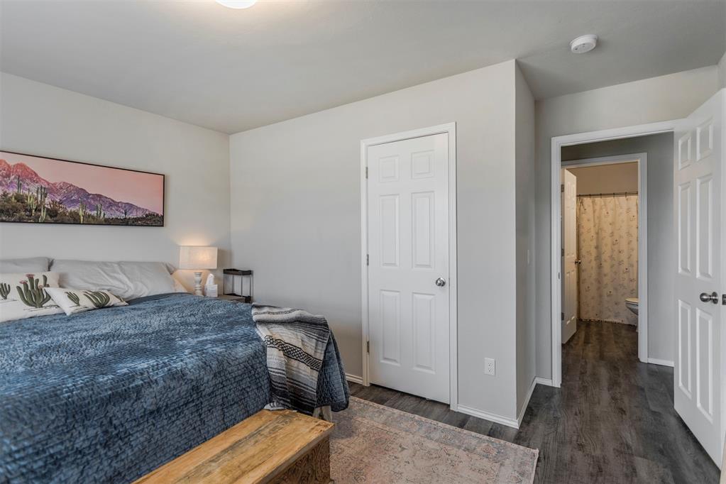 9609 High Noon Road Property Photo 12