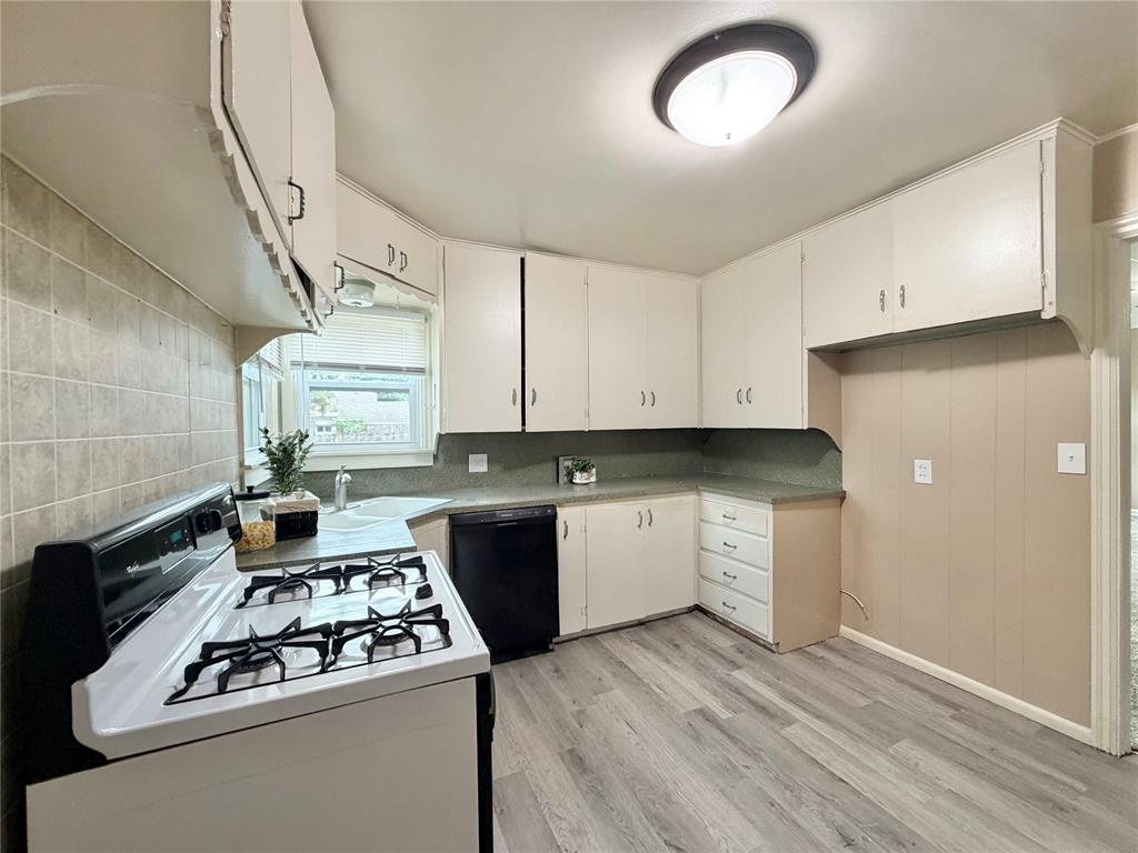 118 W Franklin Street Property Photo 10