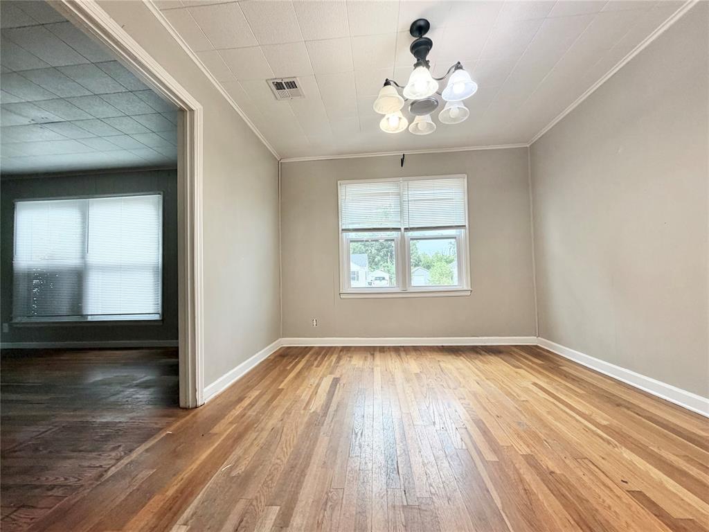 118 W Franklin Street Property Photo 16